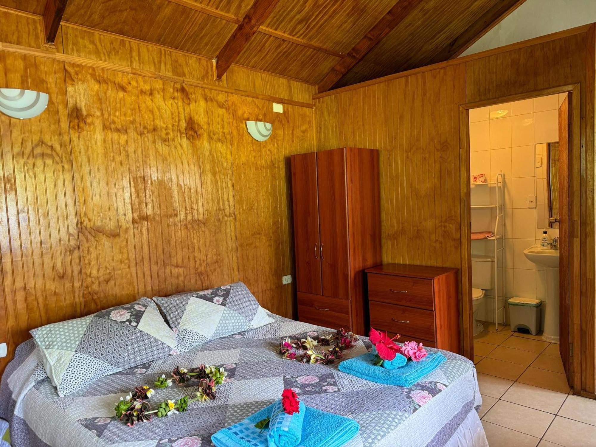 Cabanas Tangaroa Y Hamea Hanga Roa Exteriör bild