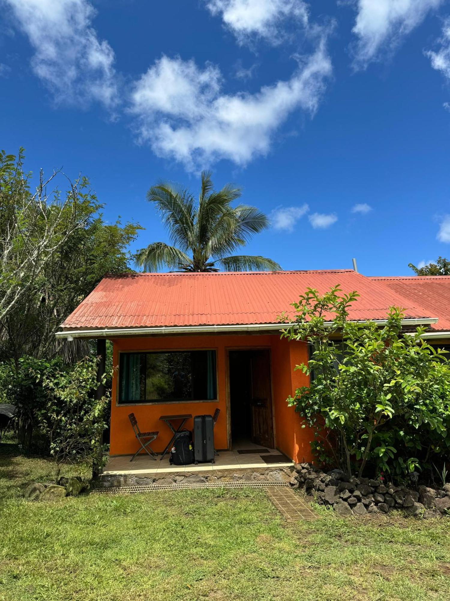 Cabanas Tangaroa Y Hamea Villa Hanga Roa Exteriör bild